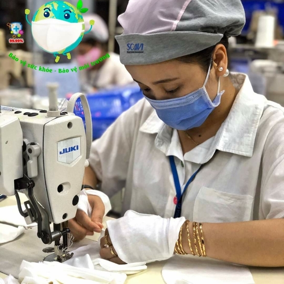 Set of 5 - High Quality Cotton Masks - Picture 2 of 10